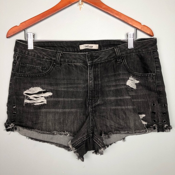 refuge Pants - Refuge distressed jean shorts size 12 medium wash black  no stretch